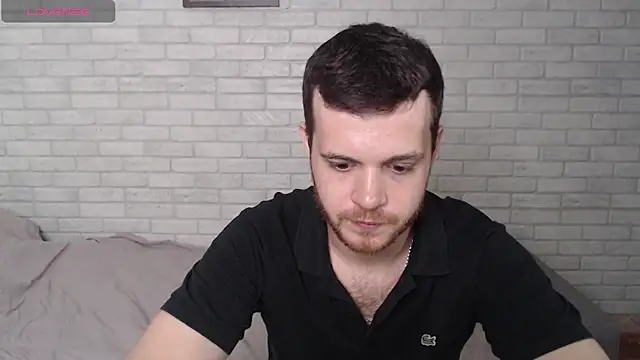 Snapshot of Alexxx_horny chatting on July 28, 2026, 2:46 pm Alexxx horny online show from July 28, 2026, 2:46 pm