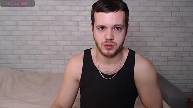 Snapshot of Alexxx_horny chatting on December 23, 2025, 7:07 am Alexxx horny online show from December 23, 2025, 7:07 am