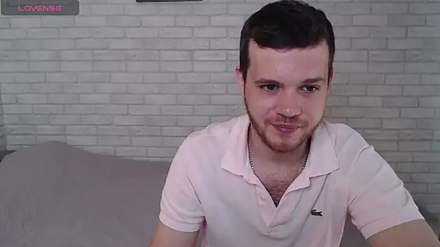 Snapshot of Alexxx_horny chatting on July 25, 2026, 8:22 am Alexxx horny online show from July 25, 2026, 8:22 am