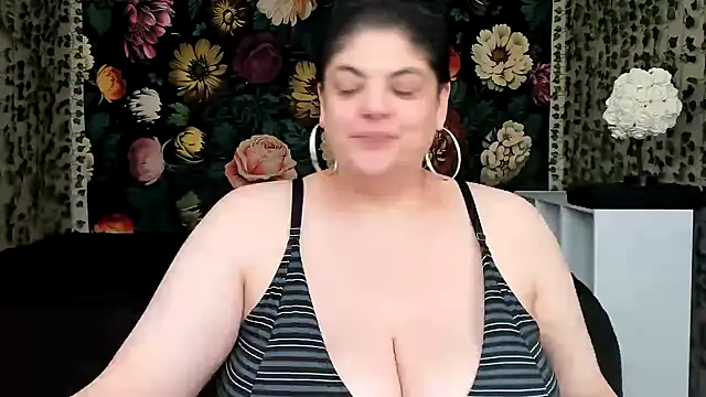 Exotic-Melons online show from March 15, 2025, 2:46 am