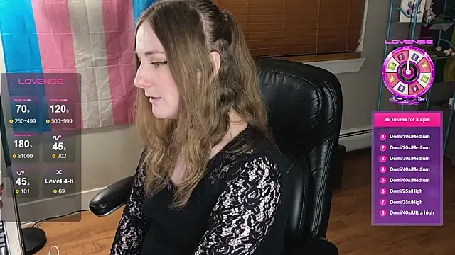 Snapshot of luluvaladon chatting on October 29, 2025, 3:16 am luluvaladon online show from October 29, 2025, 3:16 am