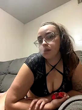 Esmerelda69 online show from November 27, 2025, 1:50 am