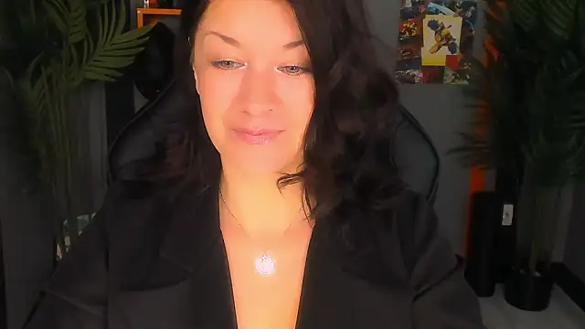 AnaMills online show from March 4, 2026, 10:12 am