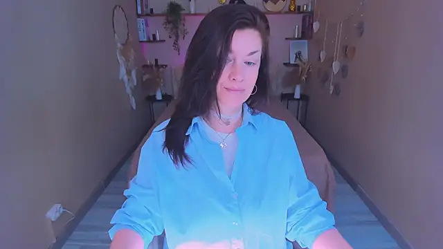 AnaMills online show from May 22, 2026, 10:02 am