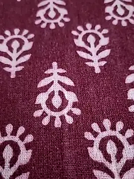 Mini865433 online show from January 5, 2026, 6:00 pm