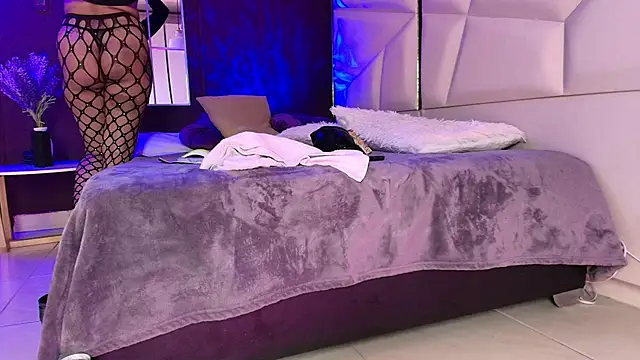 Snapshot of Inndrahot chatting on September 25, 2025, 3:34 am Inndrahot online show from September 25, 2025, 3:34 am