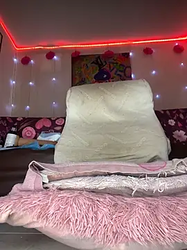 Snapshot of Emma_Brown_12 chatting on October 24, 2025, 9:14 pm Emma Brown 12 online show from October 24, 2025, 9:14 pm