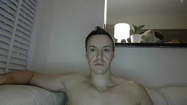 ploki2180 online show from March 1, 2026, 5:46 pm