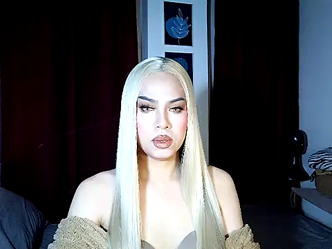 Snapshot of MistressLuna1 chatting on February 21, 2026, 10:12 pm MistressLuna1 online show from February 21, 2026, 10:12 pm