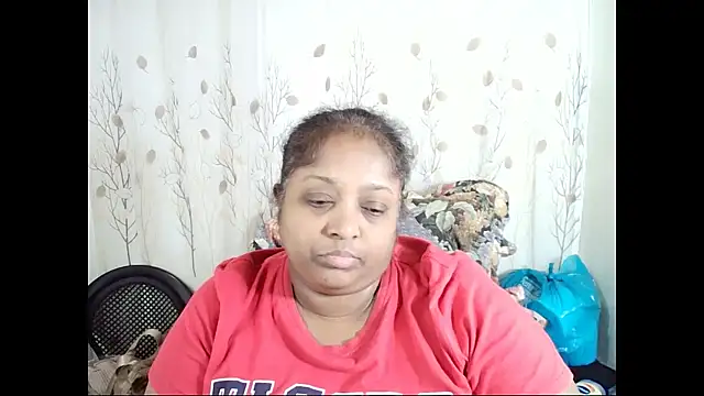 Snapshot of Indiantasha chatting on November 10, 2025, 4:12 pm Indiantasha online show from November 10, 2025, 4:12 pm