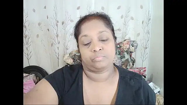 Snapshot of Indiantasha chatting on May 6, 2026, 4:11 pm Indiantasha online show from May 6, 2026, 4:11 pm