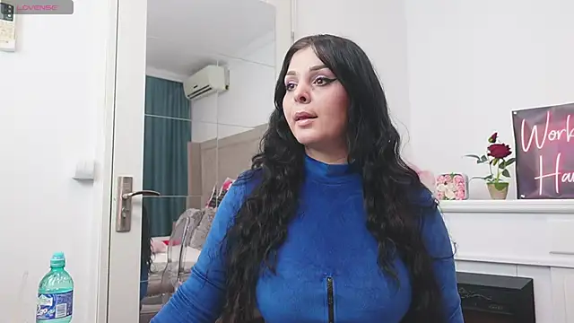 Snapshot of LexyRene chatting on February 5, 2026, 6:20 am LexyRene online show from February 5, 2026, 6:20 am