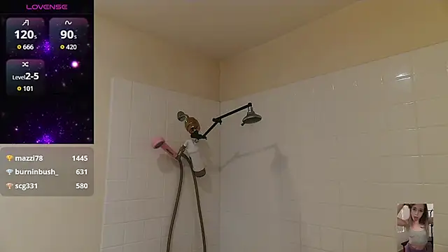 Blondiewithanass online show from November 7, 2025, 11:52 pm