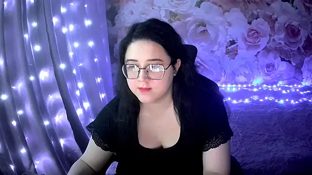 Snapshot of OverseerX chatting on January 15, 2025, 9:51 pm OverseerX online show from January 15, 2025, 9:51 pm