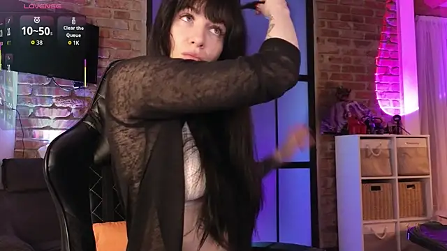 mary sweet hart online show from October 4, 2025, 9:27 pm