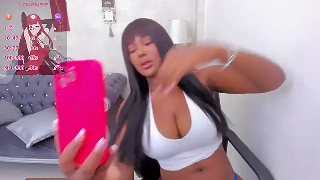 katherin cruz  online show from January 17, 2026, 2:20 pm