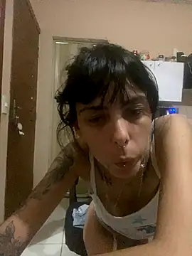 Snapshot of Sarah-safada chatting on November 22, 2025, 9:57 pm Sarah-safada online show from November 22, 2025, 9:57 pm