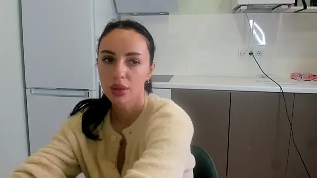 Snapshot of Your_Masha chatting on October 27, 2025, 7:53 am Your Masha online show from October 27, 2025, 7:53 am