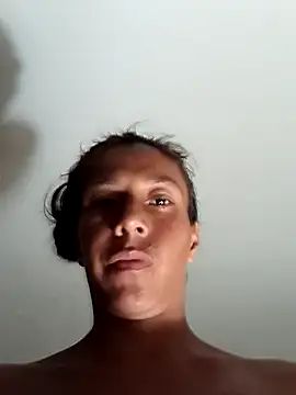 Snapshot of Luna-Natural chatting on September 10, 2025, 2:21 am Luna-Natural online show from September 10, 2025, 2:21 am