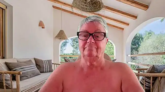 Snapshot of GrannyChrissy68 chatting on April 26, 2026, 1:41 pm GrannyChrissy68 online show from April 26, 2026, 1:41 pm