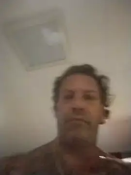 Snapshot of trucker1979 chatting on October 1, 2025, 10:20 am trucker1979 online show from October 1, 2025, 10:20 am