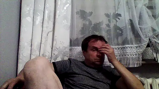 Snapshot of grzes19763 chatting on May 31, 2026, 7:58 pm grzes19763 online show from May 31, 2026, 7:58 pm