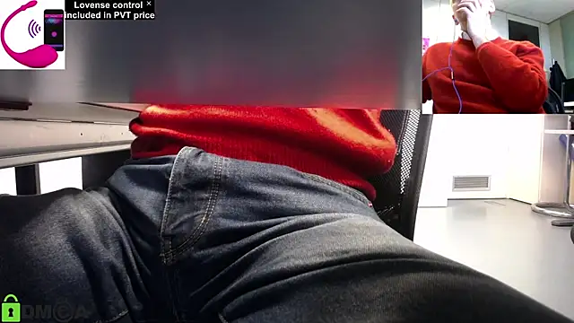 Snapshot of pliko chatting on March 7, 2025, 8:56 am pliko online show from March 7, 2025, 8:56 am