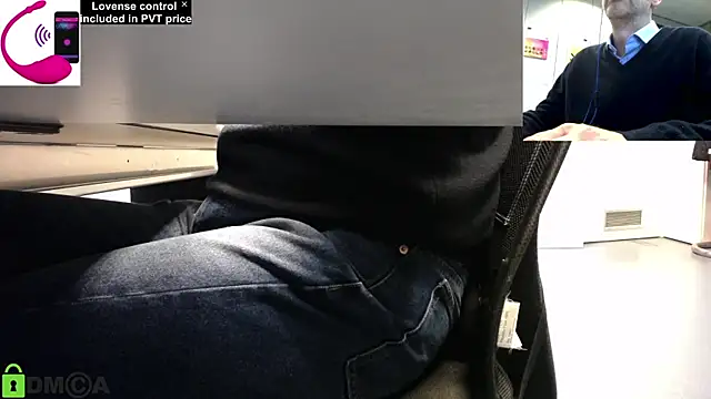 Snapshot of pliko chatting on February 25, 2025, 3:42 pm pliko online show from February 25, 2025, 3:42 pm