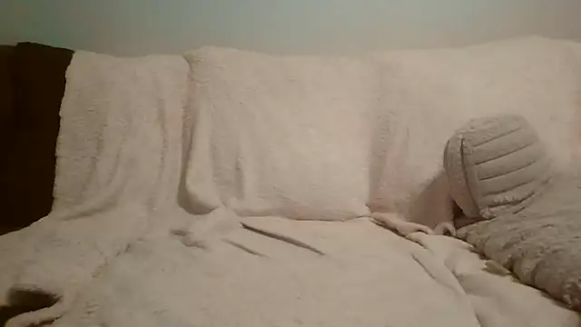 Snapshot of beautylovess chatting on October 29, 2025, 6:34 am beautylovess online show from October 29, 2025, 6:34 am