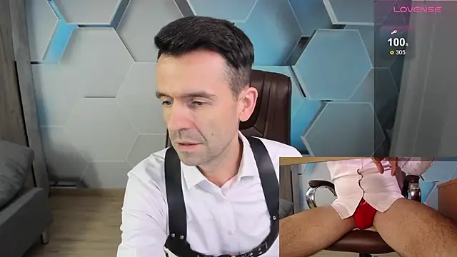 SteveTiger online show from February 9, 2026, 9:29 am