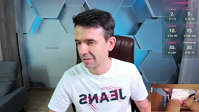 SteveTiger online show from March 3, 2026, 10:11 am