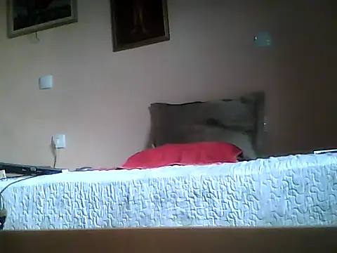 bartolik06 online show from October 10, 2025, 11:22 am