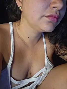 Snapshot of blerstefan1 chatting on March 1, 2026, 8:03 am blerstefan1 online show from March 1, 2026, 8:03 am