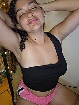 Snapshot of blerstefan1 chatting on December 20, 2025, 11:13 am blerstefan1 online show from December 20, 2025, 11:13 am