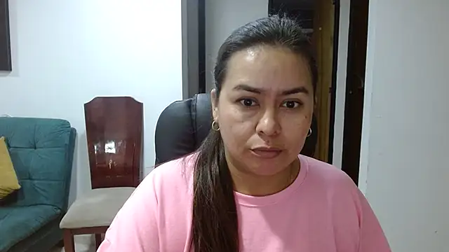Ixchel Anaid online show from March 10, 2026, 11:47 am