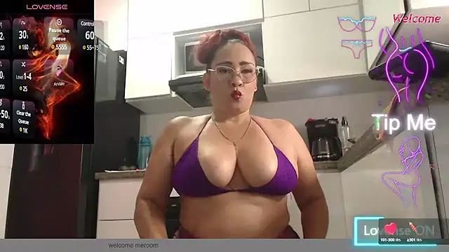 Tits  sweet online show from March 20, 2025, 4:53 pm