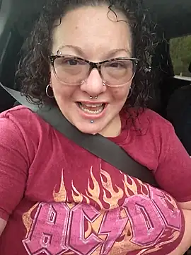 Snapshot of Miss_Phat_Booty chatting on September 27, 2025, 6:03 pm Miss Phat Booty online show from September 27, 2025, 6:03 pm