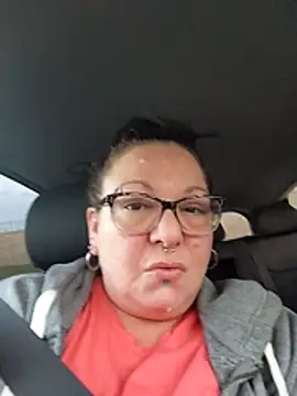 Snapshot of Miss_Phat_Booty chatting on October 21, 2025, 9:47 pm Miss Phat Booty online show from October 21, 2025, 9:47 pm