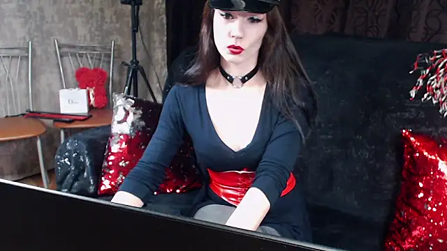 VictoryVega online show from September 29, 2025, 5:18 pm