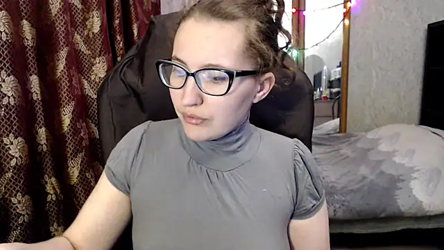 AnKey Rayah online show from April 18, 2026, 10:32 pm