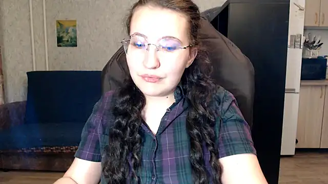 Snapshot of AnKey_Rayah chatting on October 6, 2025, 9:48 pm AnKey Rayah online show from October 6, 2025, 9:48 pm