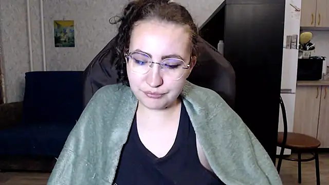 Snapshot of AnKey_Rayah chatting on September 29, 2025, 10:37 pm AnKey Rayah online show from September 29, 2025, 10:37 pm