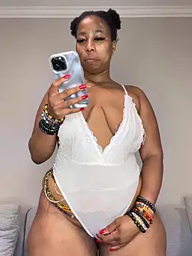 CurvyDesire1 online show from June 1, 2026, 2:45 am
