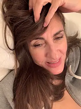 PreciousKittyXO online show from January 7, 2025, 6:56 pm