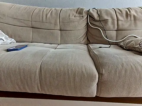 praqun2021 online show from March 26, 2026, 5:50 am