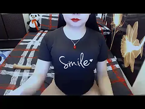 VeryFeminineTrans online show from May 3, 2026, 5:27 pm