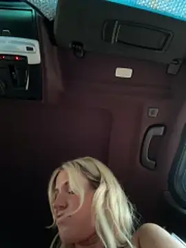 Snapshot of jasminesummer chatting on December 4, 2025, 1:21 pm jasminesummer online show from December 4, 2025, 1:21 pm