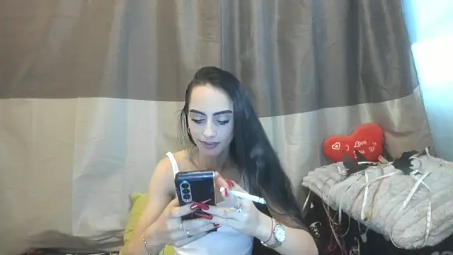 Snapshot of jessystarr chatting on November 8, 2025, 12:20 pm jessystarr online show from November 8, 2025, 12:20 pm