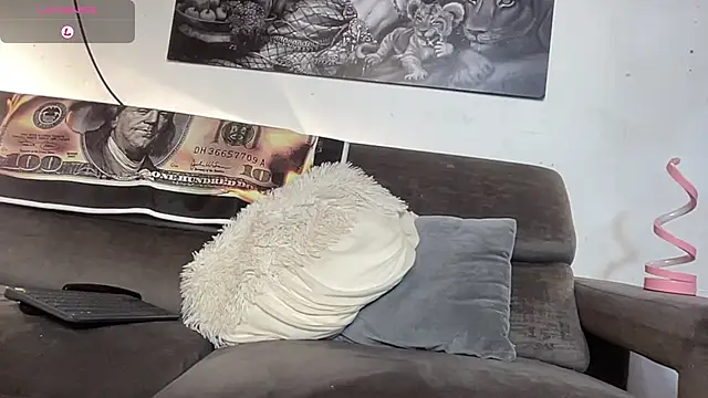 BenjaminCooperk online show from February 18, 2026, 8:44 am