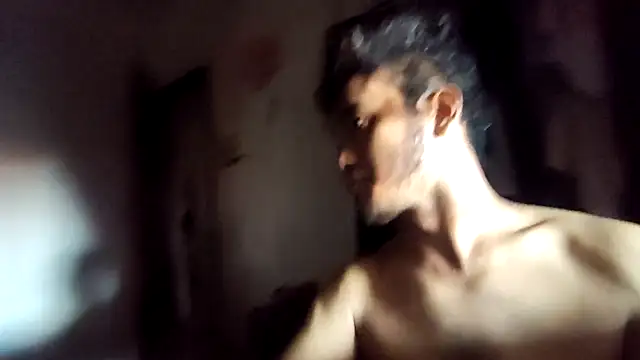 eizy2310 online show from December 20, 2025, 12:57 am